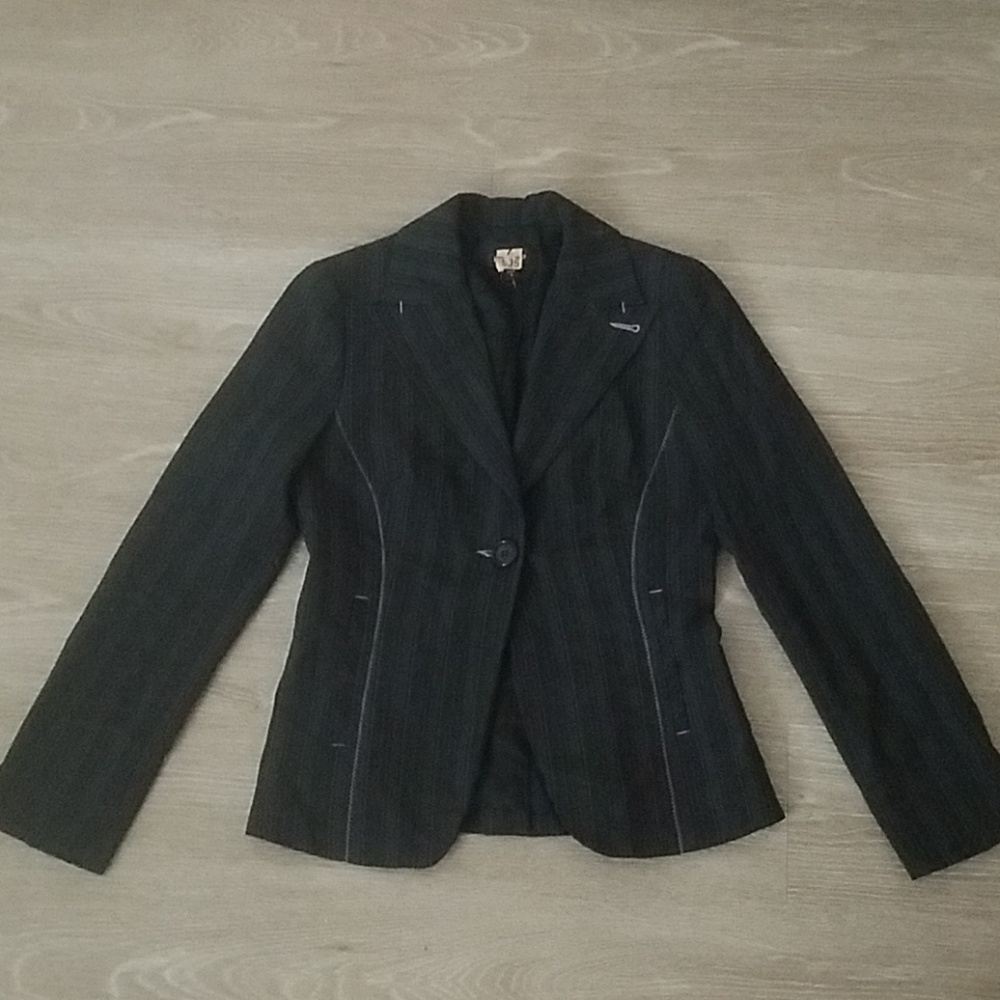 Bebe Suit Set - image 4